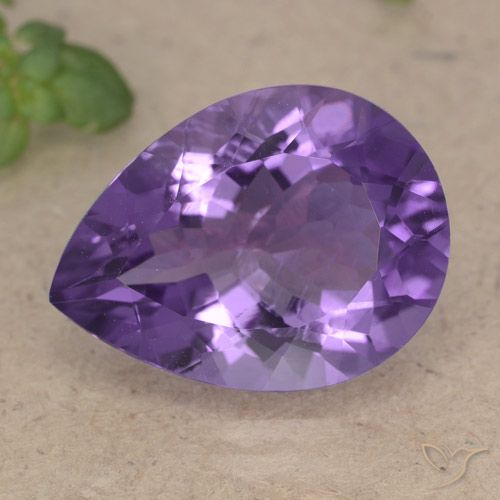Amatista Violeta oscuro natural de 7.07 ct, En forma de pera, VS