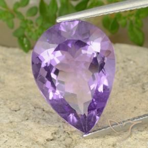 Amatista Violeta medio natural de 8.80 ct, En forma de pera, VS