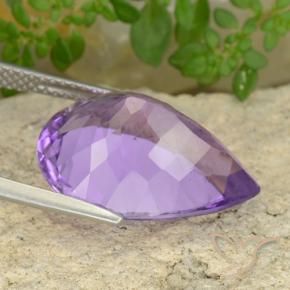 Amatista Violeta medio natural de 8.80 ct, En forma de pera, VS