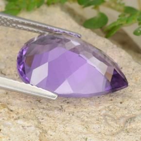 Amatista Violeta medio natural de 6.63 ct, En forma de pera, VVS-VS