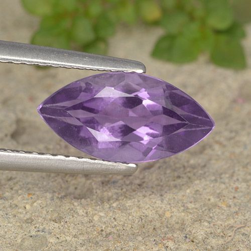 1.77ct Natural Violeta medio Amatista, Marquesa, VS