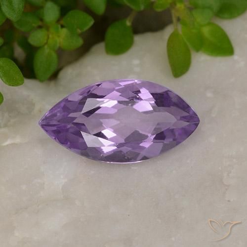 Amatista Violeta medio natural de 1.85 ct, Marquesa, VS