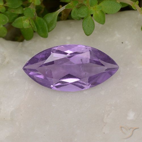 1.52ct Natural Violeta medio Amatista, Marquesa, VS