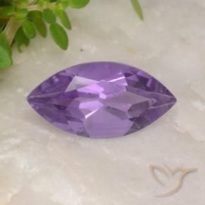 Amatista Violeta oscuro natural de 1.77 ct, Marquesa, VS