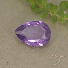 Amatista Violeta medio natural de 1.40 ct, En forma de pera, VVS-VS