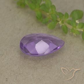 Amatista Violeta medio natural de 1.40 ct, En forma de pera, VVS-VS