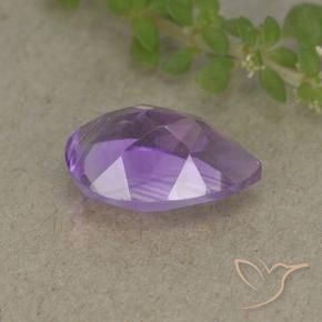 Amatista Violeta medio natural de 1.80 ct, En forma de pera, VVS-VS