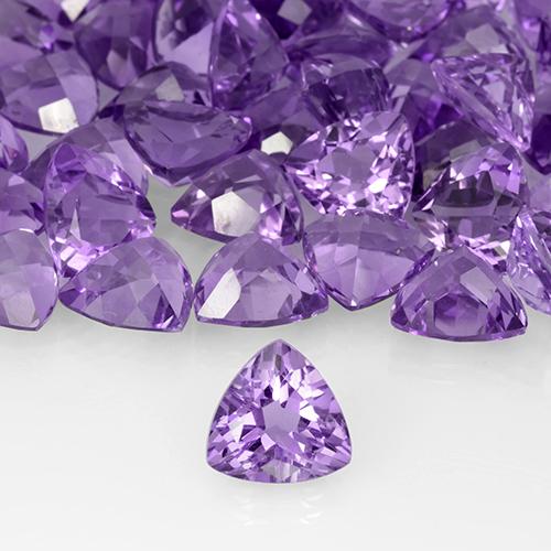 Amatista Violeta oscuro natural de 2.96 ct, Trillón, VS