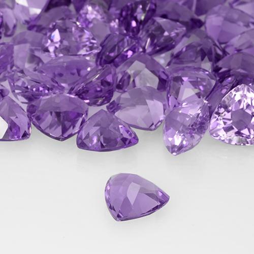 Amatista Violeta oscuro natural de 2.96 ct, Trillón, VS