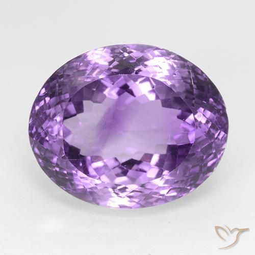 30.81ct Natural Violeta púrpura medio Amatista, Ovalada, IF