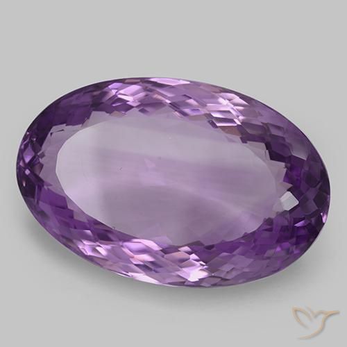 Amatista Violeta medio natural de 33.63 ct, Ovalada, IF