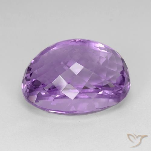 Amatista Violeta rosáceo medio natural de 25.80 ct, Ovalada, IF