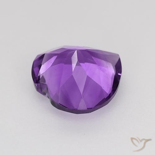 Amatista Violeta vívido natural de 1.44 ct, Corazón, VS