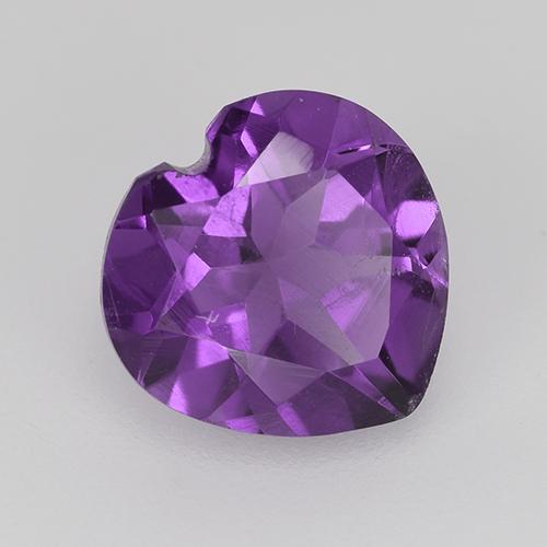 Amatista Violeta vívido natural de 1.40 ct, Forma de corazón, VS