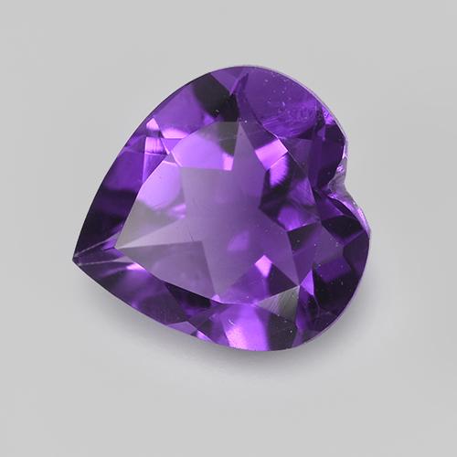Amatista Violeta intenso natural de 1.50 ct, Forma de corazón, VS