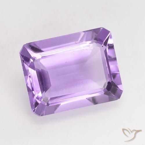Amatista Violeta medio natural de 2.02 ct, Corte Octágono / Esmeralda, VS