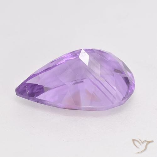 Amatista Violeta medio natural de 5.26 ct, En forma de pera, VS