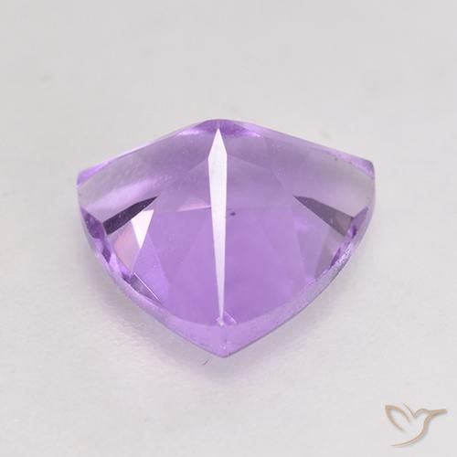 Amatista Violeta medio natural de 1.54 ct, Trillón, VS