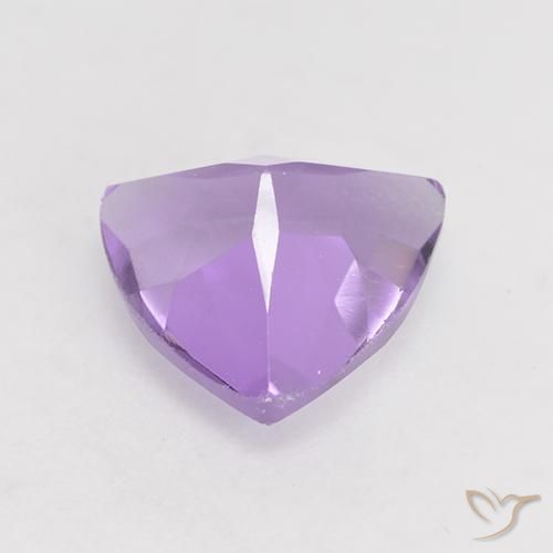 Amatista Violeta oscuro natural de 1.56 ct, Trillón, VS