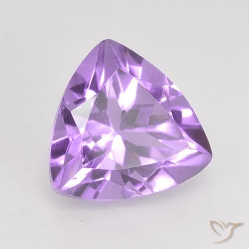 Amatista Violeta medio natural de 1.92 ct, Trillón, VS