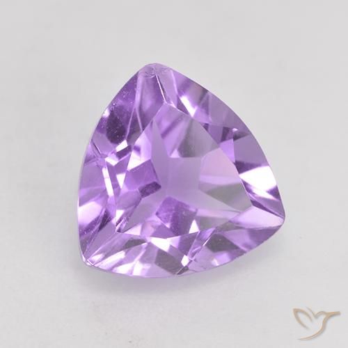 Amatista Violeta medio natural de 1.59 ct, Trillón, VS