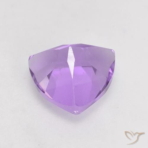 Amatista Violeta medio natural de 1.59 ct, Trillón, VS