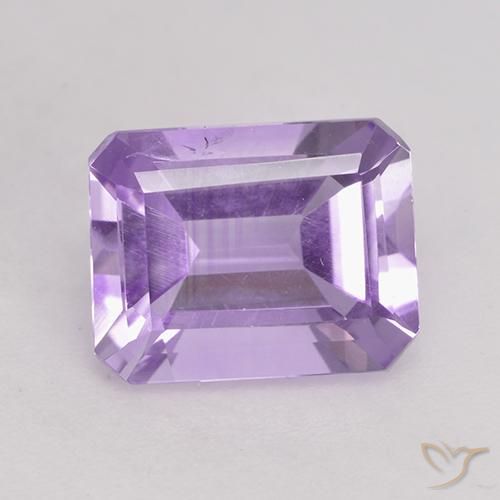 Amatista Violeta medio natural de 2.18 ct, Corte Octágono / Esmeralda, VS