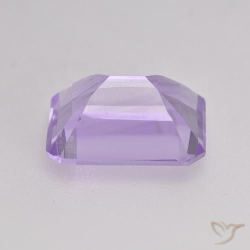 Amatista Violeta claro natural de 1.97 ct, Corte Octágono / Esmeralda, VS