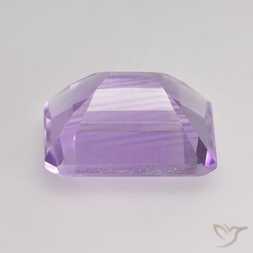 Amatista Violeta claro medio natural de 2.31 ct, Corte Octágono / Esmeralda, VS