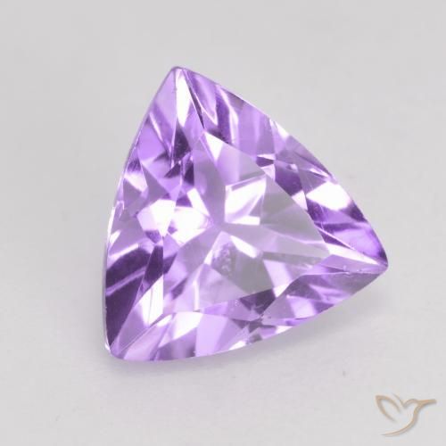 Amatista Violeta medio natural de 1.60 ct, Trillón, VS