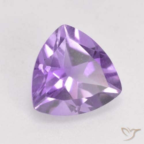 Amatista Violeta medio natural de 1.56 ct, Trillón, VS