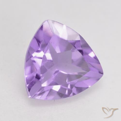 Amatista Violeta medio natural de 1.65 ct, Trillón, VS