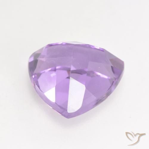 Amatista Violeta medio natural de 3.07 ct, Trillón, VS