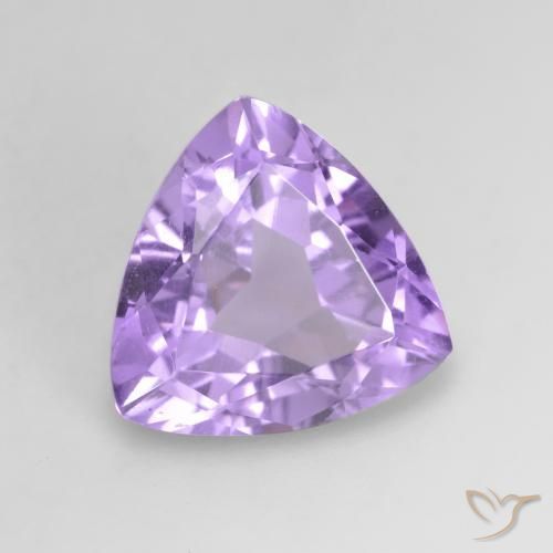 Amatista Violeta medio natural de 2.66 ct, Trillón, VVS-VS