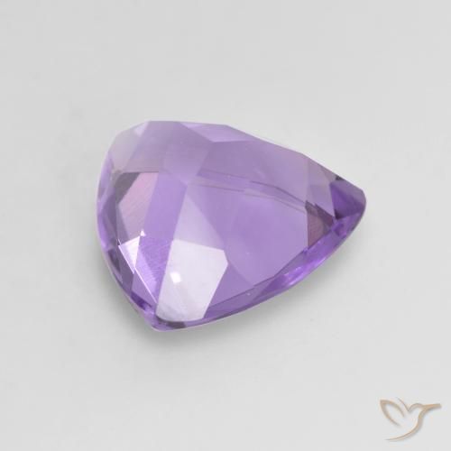 Amatista Violeta medio natural de 2.66 ct, Trillón, VVS-VS