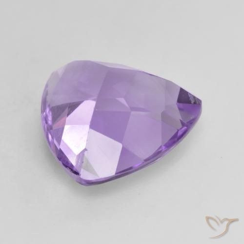 Amatista Violeta medio natural de 2.96 ct, Trillón, VVS-VS