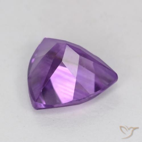 Amatista Violeta vívido natural de 2.25 ct, Trillón, VS