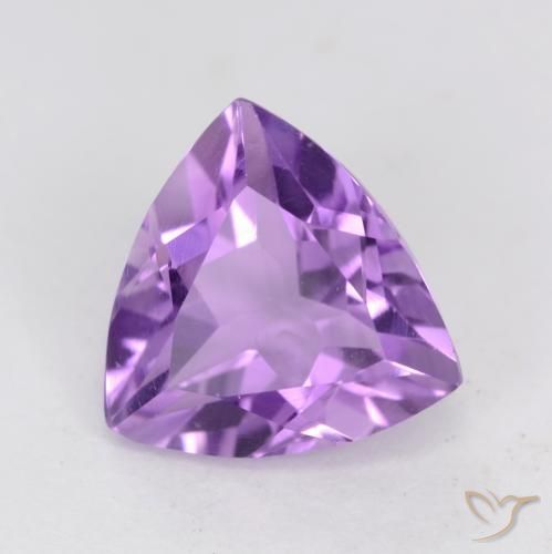 Amatista Violeta medio natural de 2.08 ct, Trillón, VS