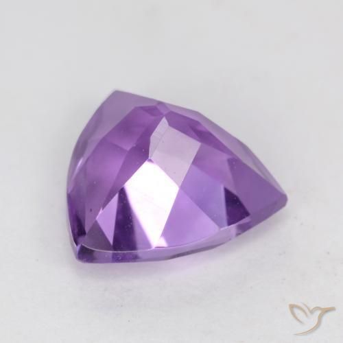 Amatista Violeta medio natural de 2.08 ct, Trillón, VS
