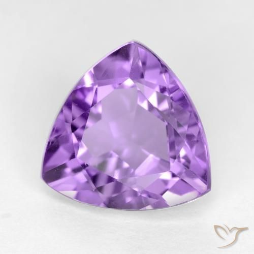 Amatista Violeta oscuro natural de 2.94 ct, Trillón, VS
