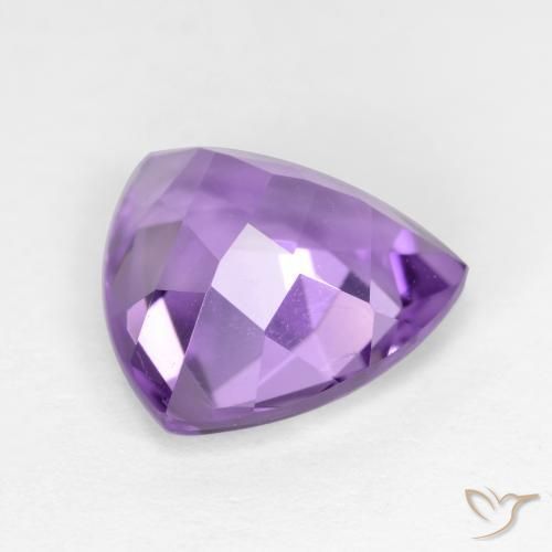 Amatista Violeta oscuro natural de 2.94 ct, Trillón, VS
