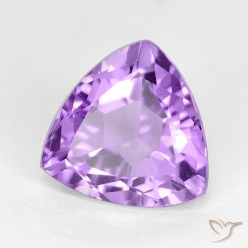Amatista Violeta medio natural de 3.16 ct, Trillón, VS