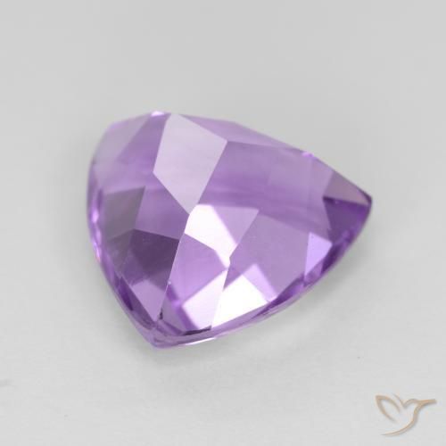 Amatista Violeta medio natural de 2.91 ct, Trillón, VS