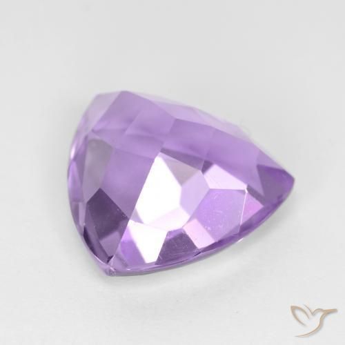 Amatista Violeta medio natural de 2.97 ct, Trillón, VS
