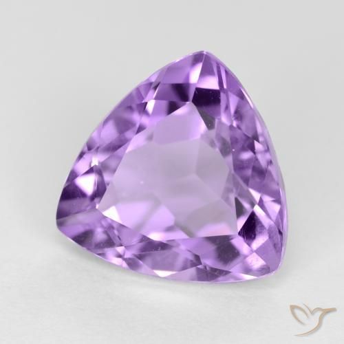 Amatista Violeta medio natural de 3.09 ct, Trillón, VS