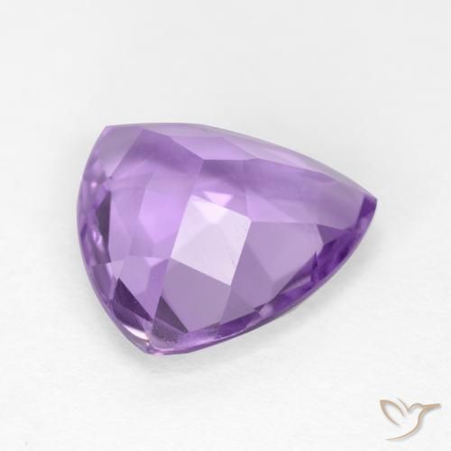 Amatista Violeta medio natural de 2.65 ct, Trillón, VS