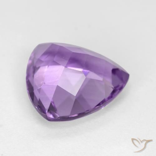 Amatista Violeta medio natural de 2.84 ct, Trillón, VS
