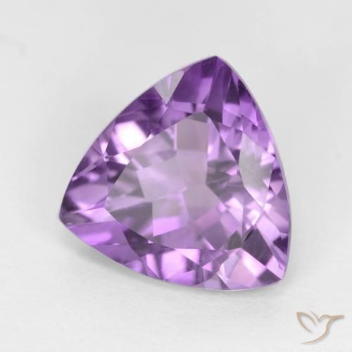 Amatista Violeta medio natural de 2.79 ct, Trillón, VS