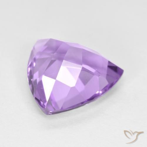 Amatista Violeta medio natural de 2.90 ct, Trillón, VS