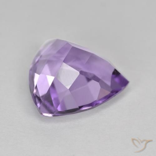 Amatista Violeta medio natural de 2.69 ct, Trillón, VS